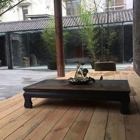 Zhuangse Chengdu Youth Hostel Exterior photo