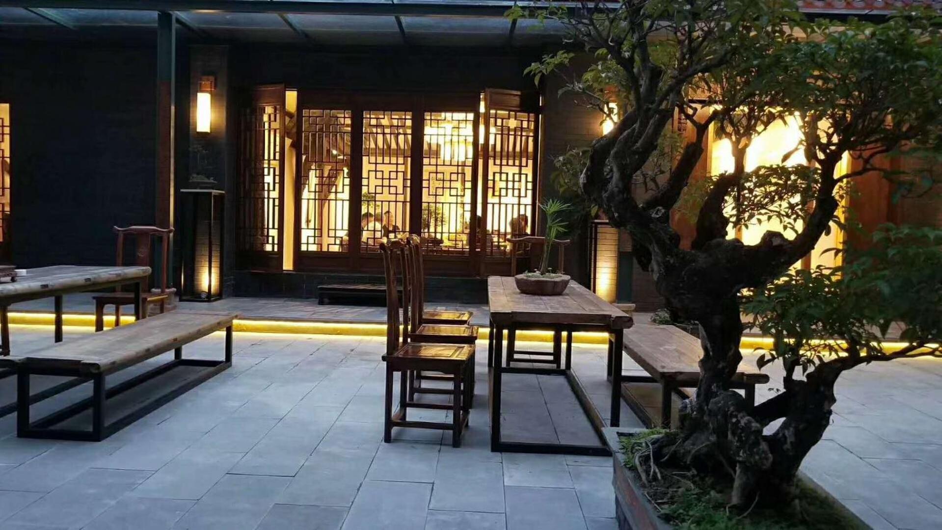 Zhuangse Chengdu Youth Hostel Exterior photo
