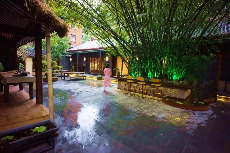 Zhuangse Chengdu Youth Hostel Exterior photo